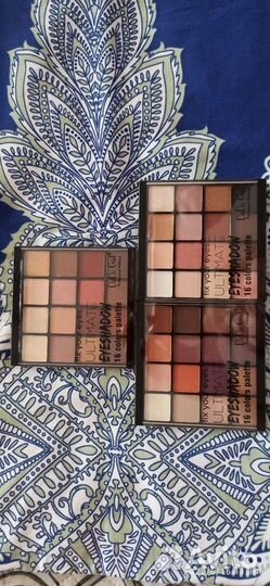 Тени для век