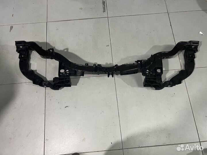 Рамка кузова (Телевизор) на Ford Focus 3 Оригинал