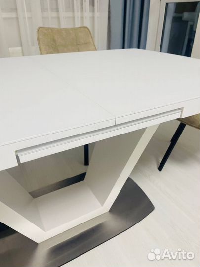 Стол обеденный раздвижной