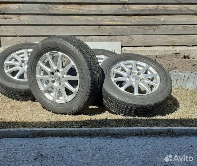 Bridgestone 205/65R15