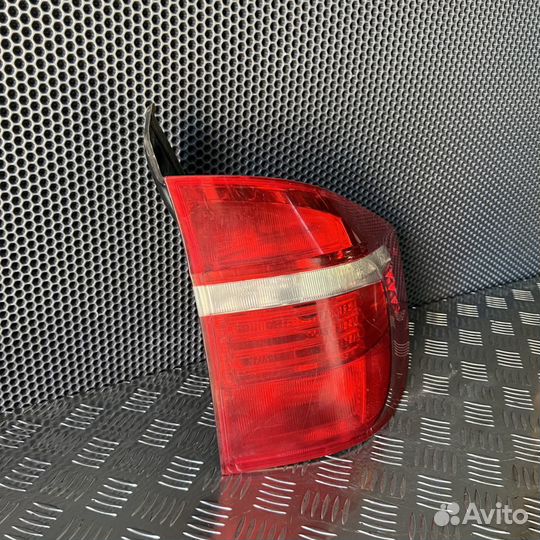 Фонарь задний наружный правый BMW X5 E70