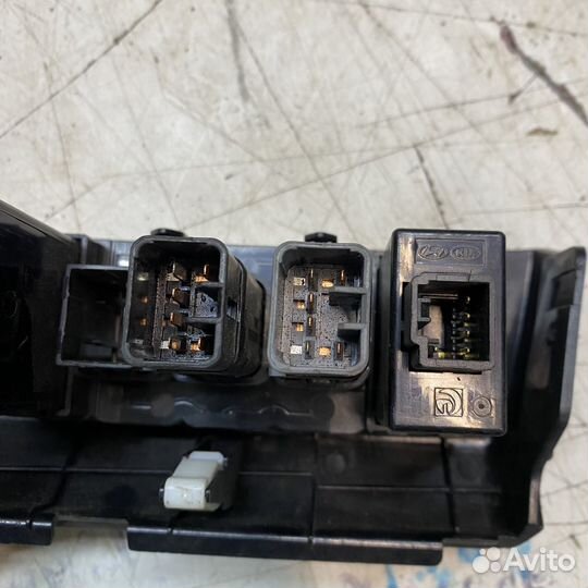 Блок кнопок Kia Rio 3