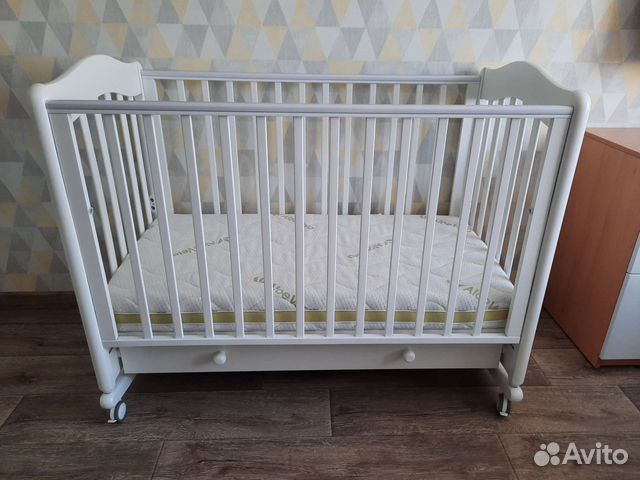 Детская кроватка Гандылян и матрасик