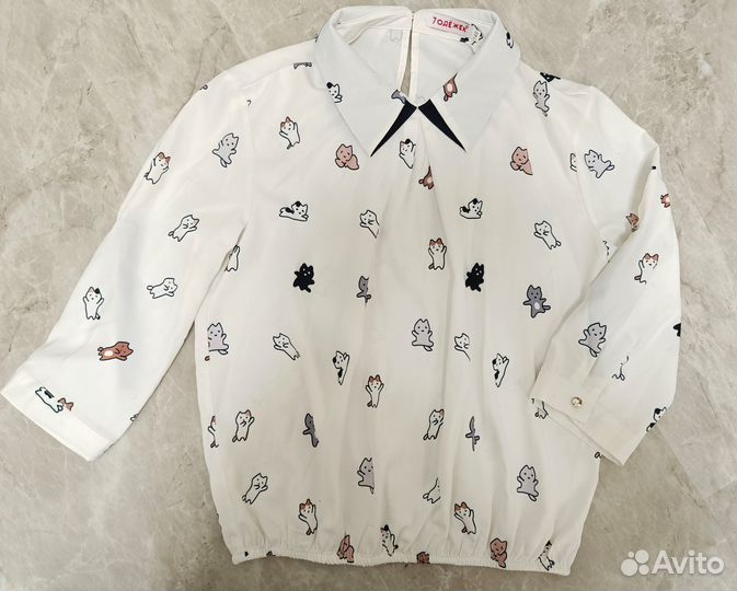 Рубашки блузки для девочки 140-146 пактом 3 штуки