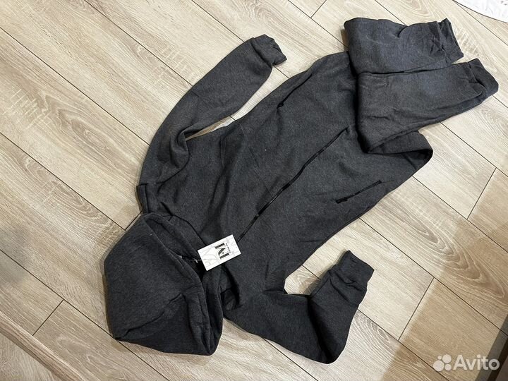 Комбинезон женский новый