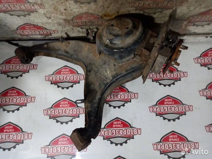 Ступица задняя левая Toyota Crown GS121 1ggze