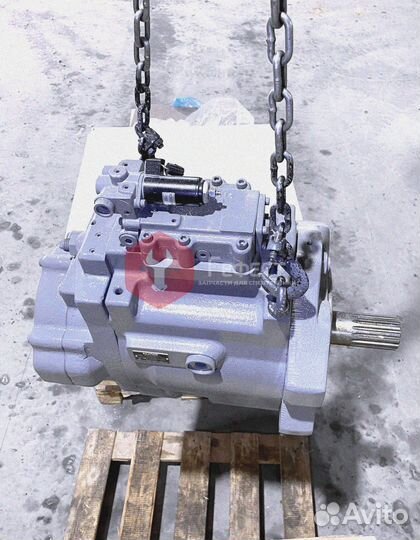 Основной насос Hitachi ZX670LCH-3 YA00003076