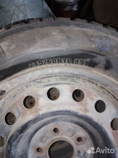 Marshal RoadVenture AT KL78 215/60 R16 24H