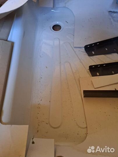 Душевой поддон 90х90, стальной, эмалированный