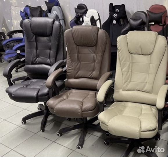 Компьютерное кресло руководителя
