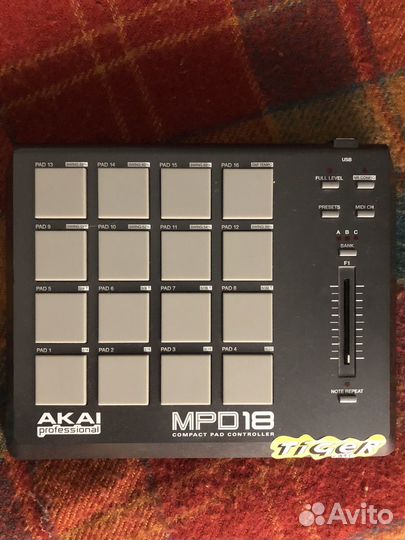 Akai mpd18