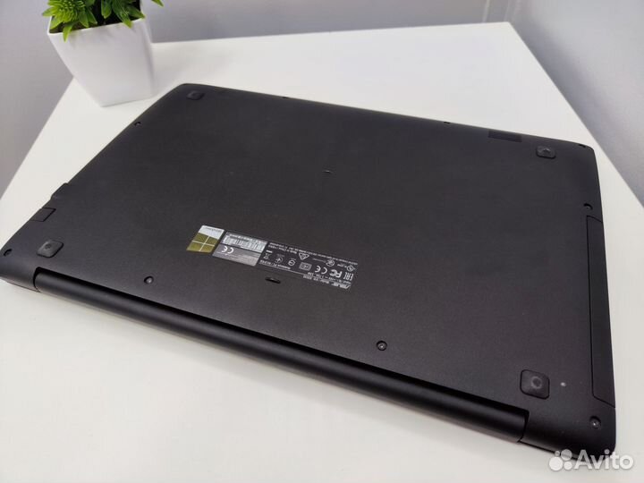 Ноутбук asus x553s