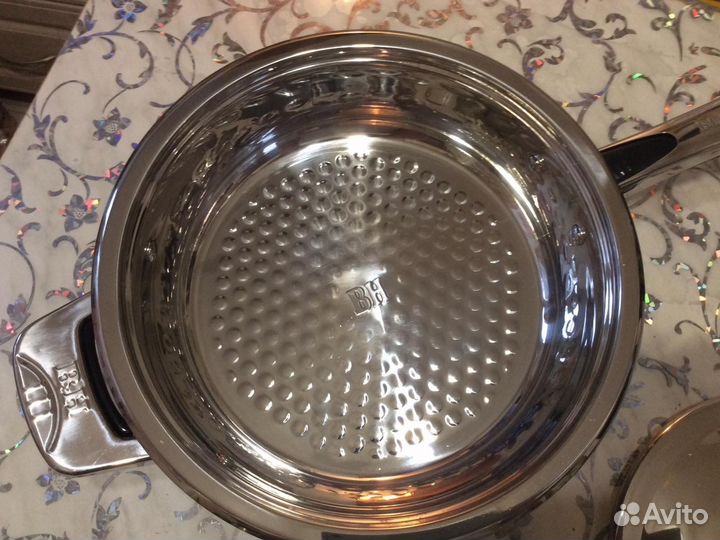 Сотейник (сковородка)с крышкой Новый