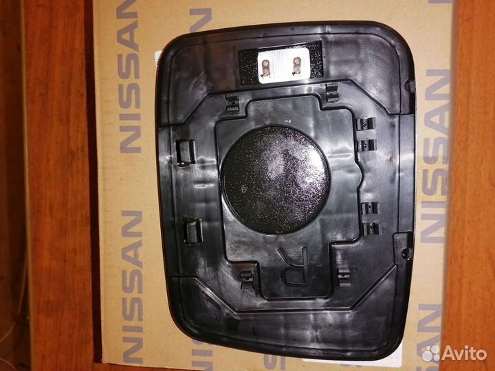 Зеркало полотно для ниссан х трейл 2001-2007г