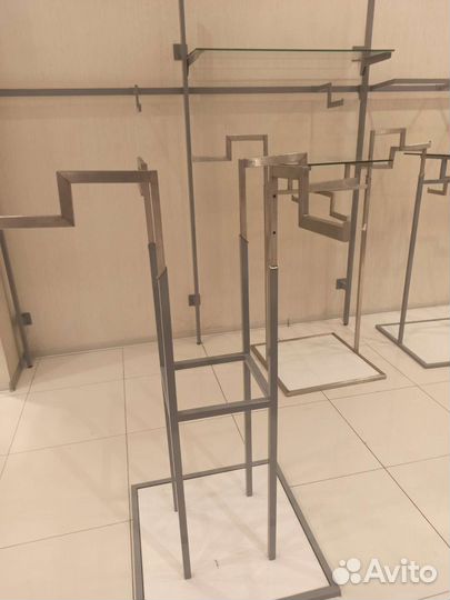 Полки стеллажи