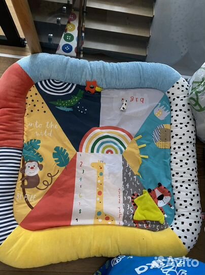 Развивающий коврик