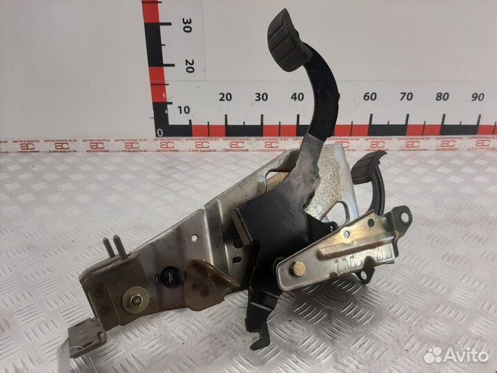 Педальный узел для Renault Laguna 1 7700423807