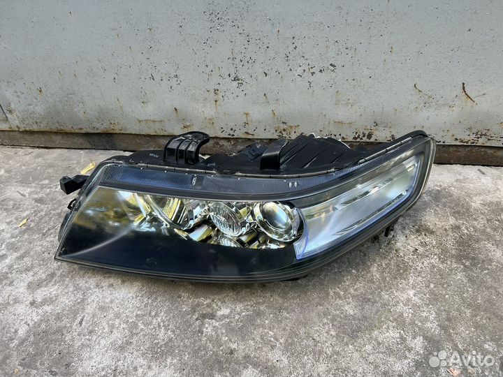 Фары на honda accord 7
