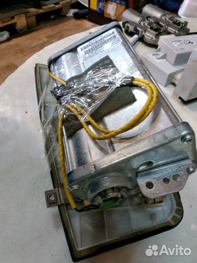 Подушка пасажира бмв е83 Х3