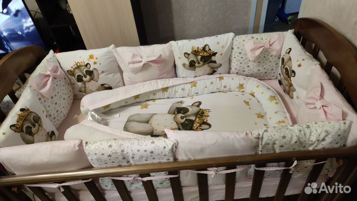 Детская кроватка + бортики