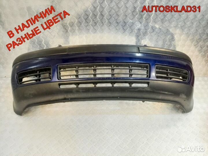 Бампер передний Volkswagen Golf 4 1J0807221A