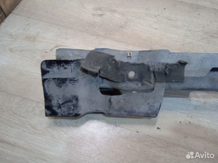 Усилитель бампера задний Chery Tiggo3 универсал