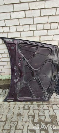 Капот Ауди 100 С4