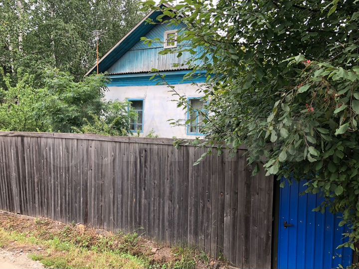 Дом 53 м² на участке 22 сот.