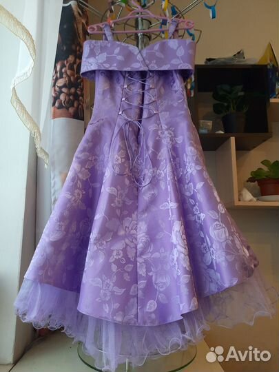 Платье праздничное 122