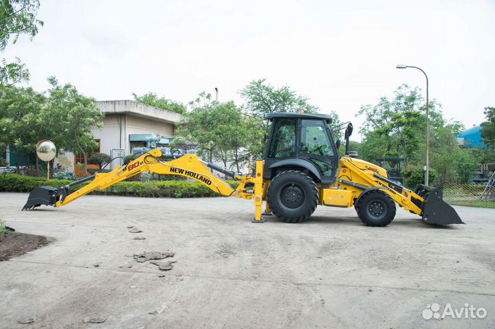 Экскаватор-погрузчик New Holland B80B, 2023