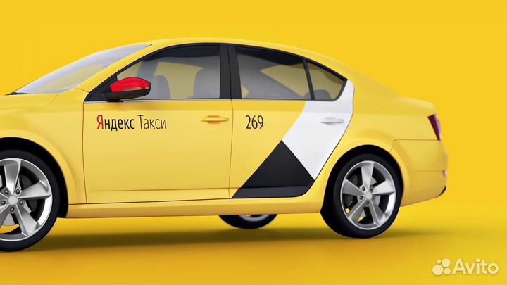 Водитель Яндекс такси на личном автомобиле