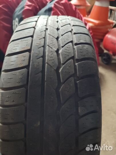 Continental Conti4x4WinterContact 215/60 R17 96H