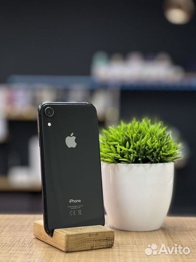 iPhone Xr, 128 ГБ