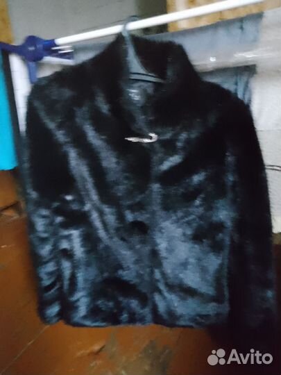 Шубка женская короткая 48 50