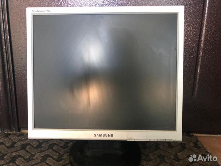 Монитор для компьютера 