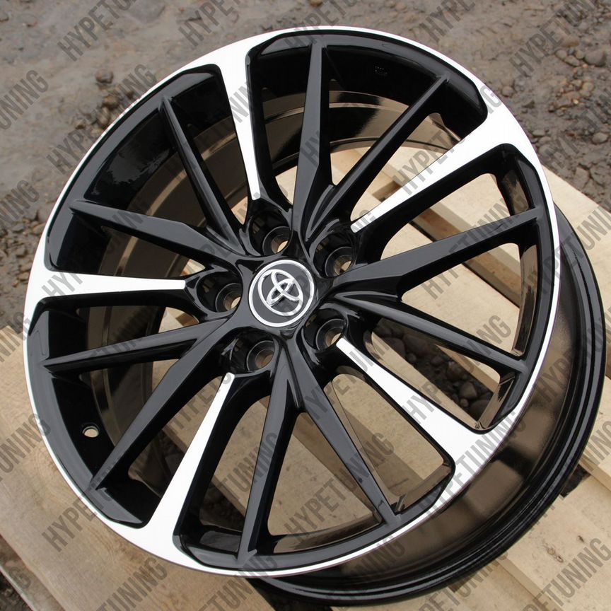 Литые диски Toyota 8×R18 5×114.3