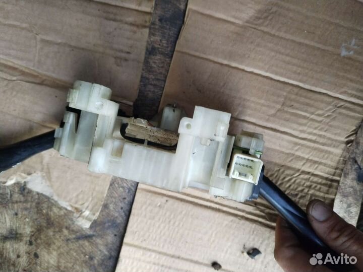 Подрулевые переключатели митсубиси ланцер седиа 01