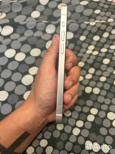 Мобильные телефоны бу iPhone