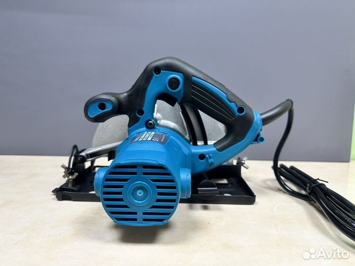 Циркулярная пила makita hs 7000