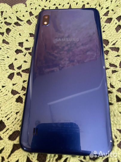 Samsung Galaxy A10, 2/32 ГБ