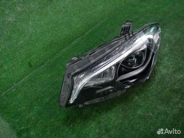 Фара левая Mercedes-Benz CLA-Class