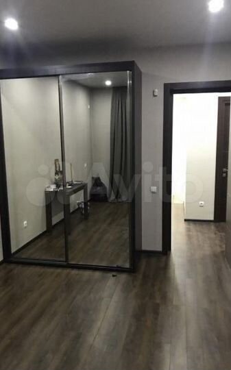 Дом 250 м² на участке 6 сот.