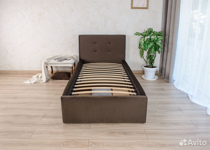 Кровать в велюре + матрас 90х200