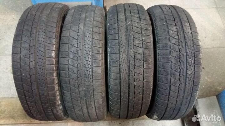 Bridgestone Blizzak VRX 185/60 R15 84Q