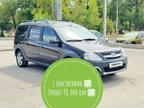 ВАЗ (LADA) Largus Cross 1.6 MT, 2019, 100� 000 км, с пробегом, цена 1 048 000 руб.