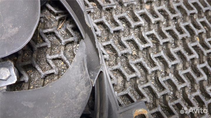 Вентилятор радиатора Volkswagen Tiguan, 2013