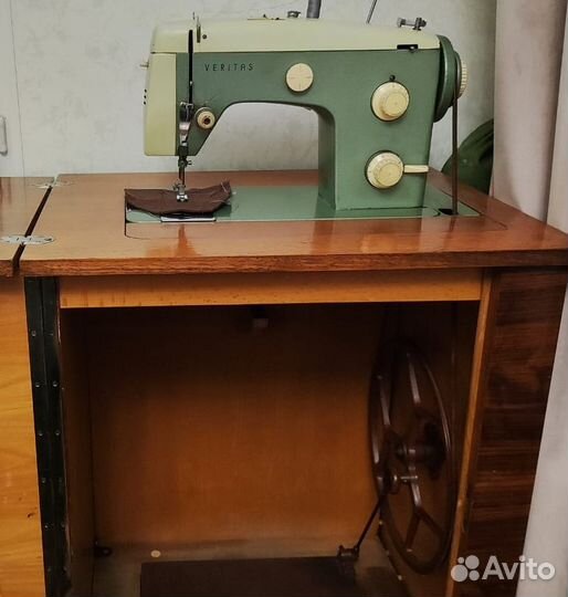 Швейная машина Veritas