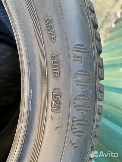 Goodyear UltraGrip Ice 2 205/50 R17 93T