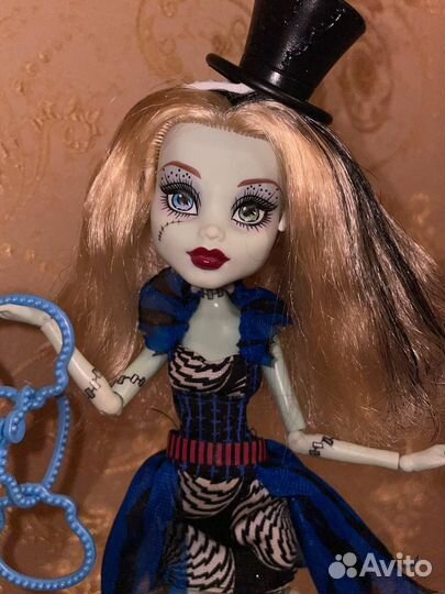 Куклы monster high Френки Штейн