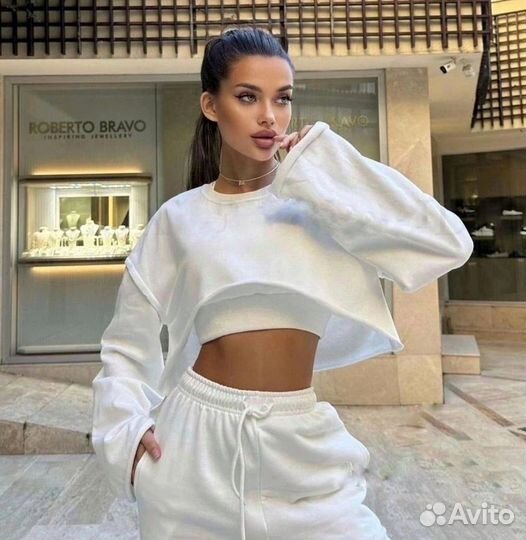 Костюм женский